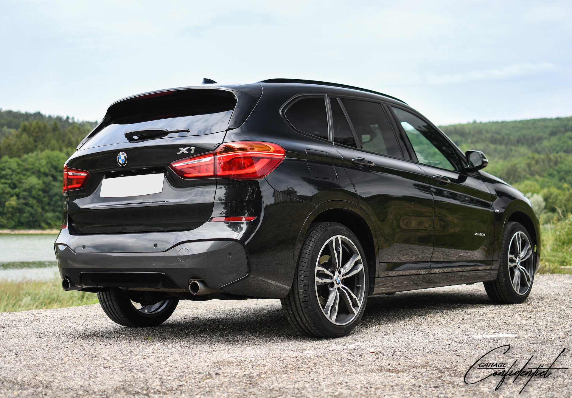 BMW X1 (F48) xDrive 20D M Sport - Garage Confidentiel