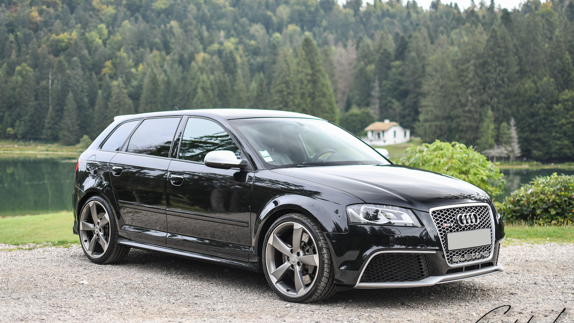 audi-rs3-noir-carbone-2011-1