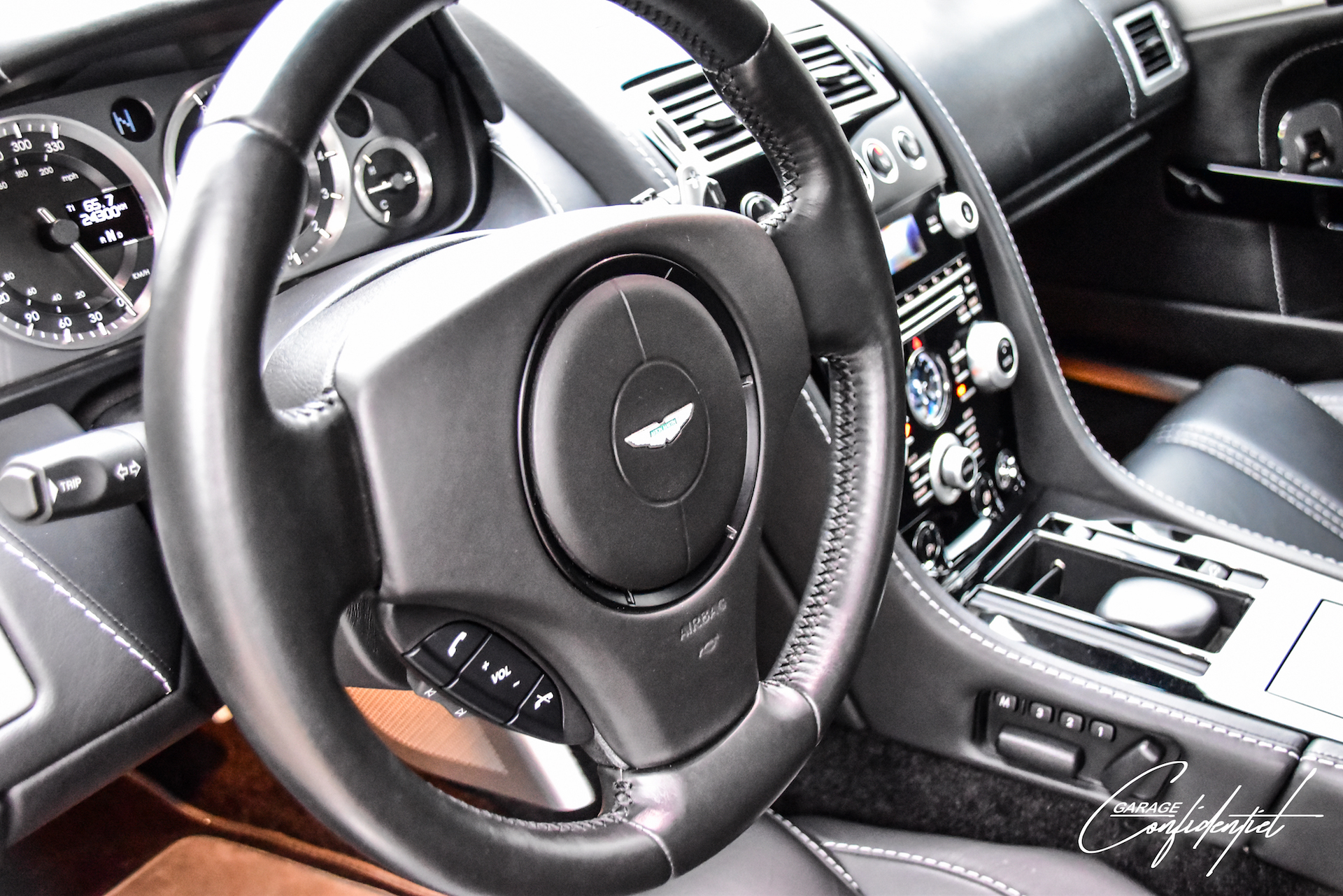 aston_martin_v8_vantage_s_black_24