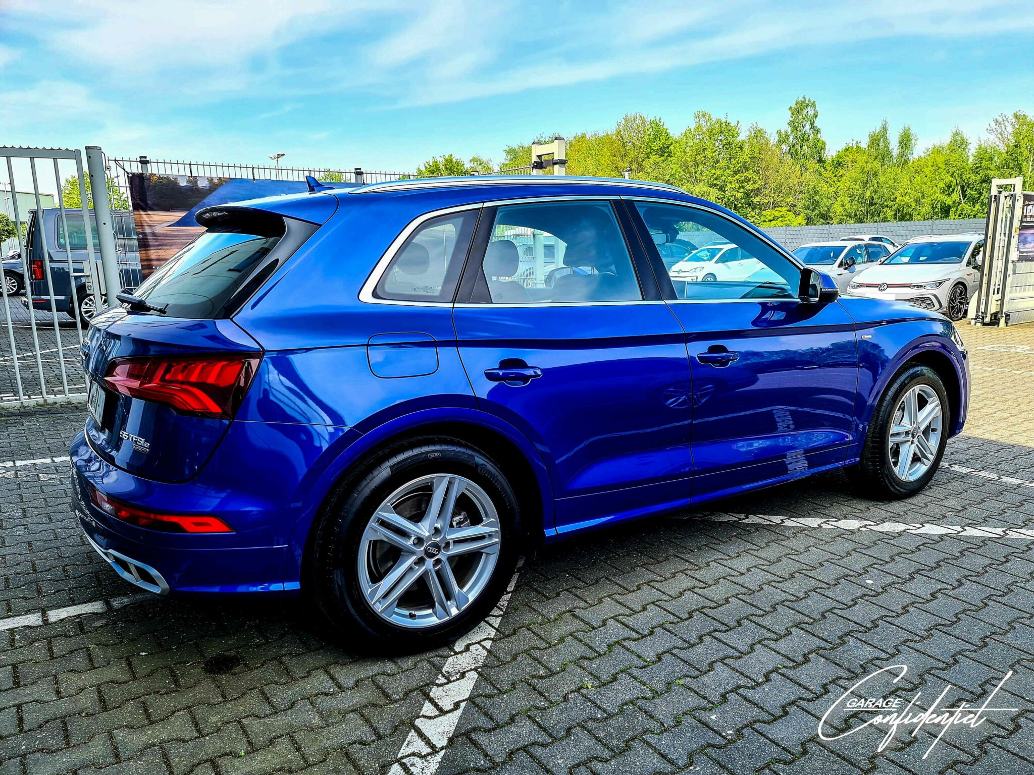 audi_q5_quattro_s_line_55_tfsi_e_hybride_2020_bleu_2