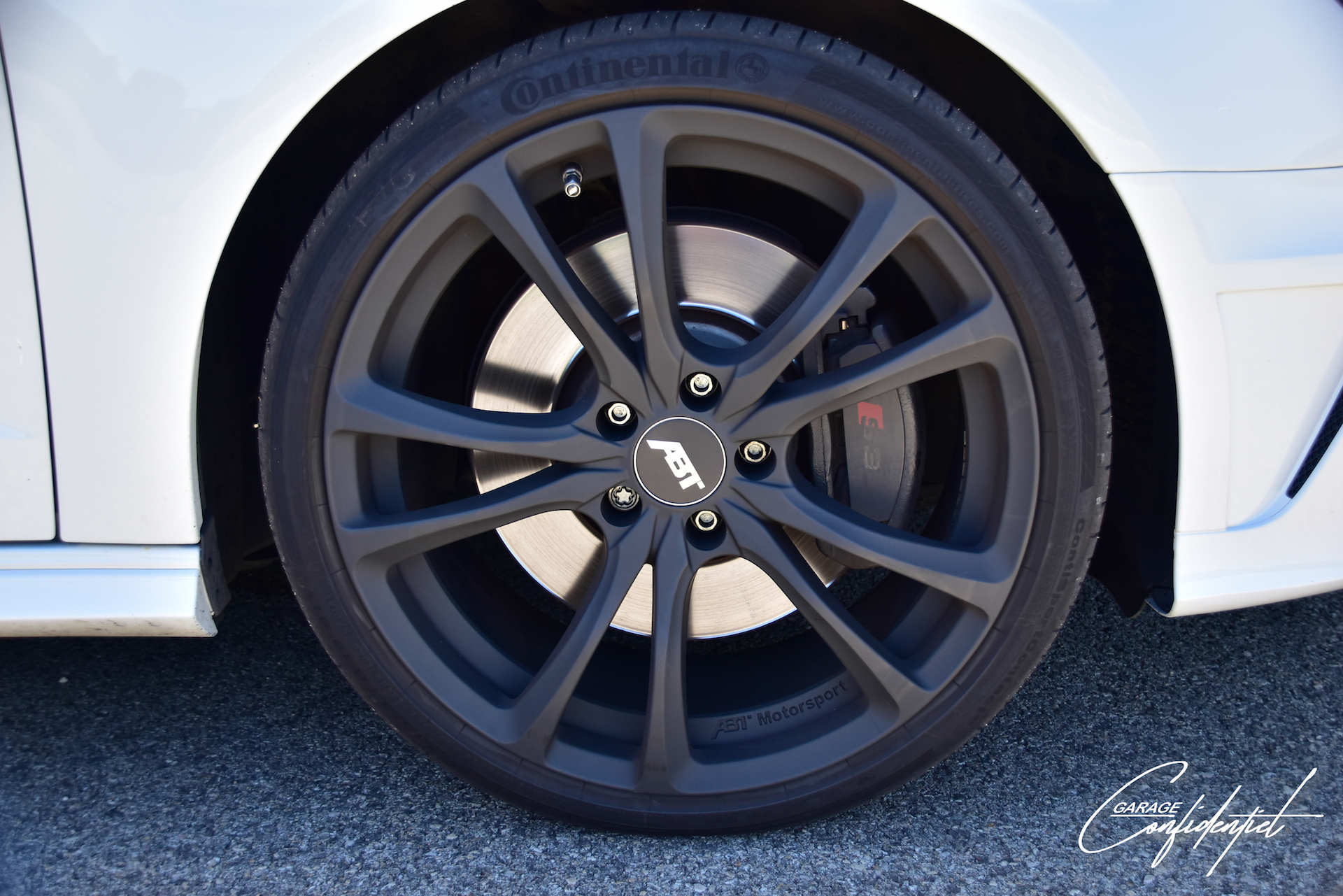 audi_s3_abt_2014_sportback_tfsi_300_s_tronic_blanc_14
