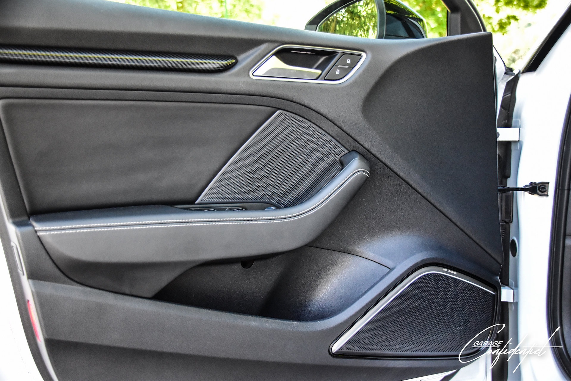 audi_s3_abt_2014_sportback_tfsi_300_s_tronic_blanc_25
