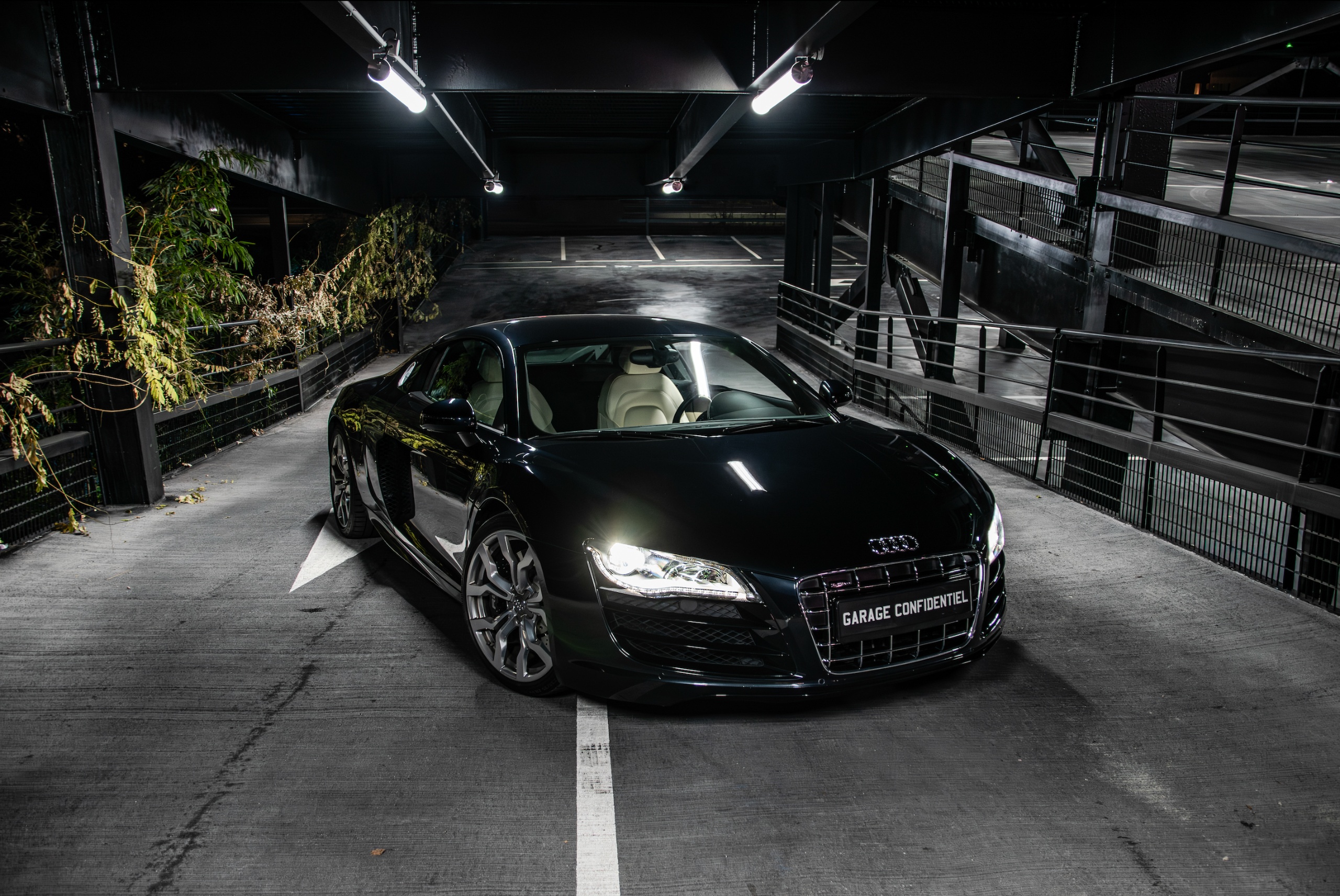 Audi R8 V10 configurée par Audi Exclusive – Garage Confidentiel